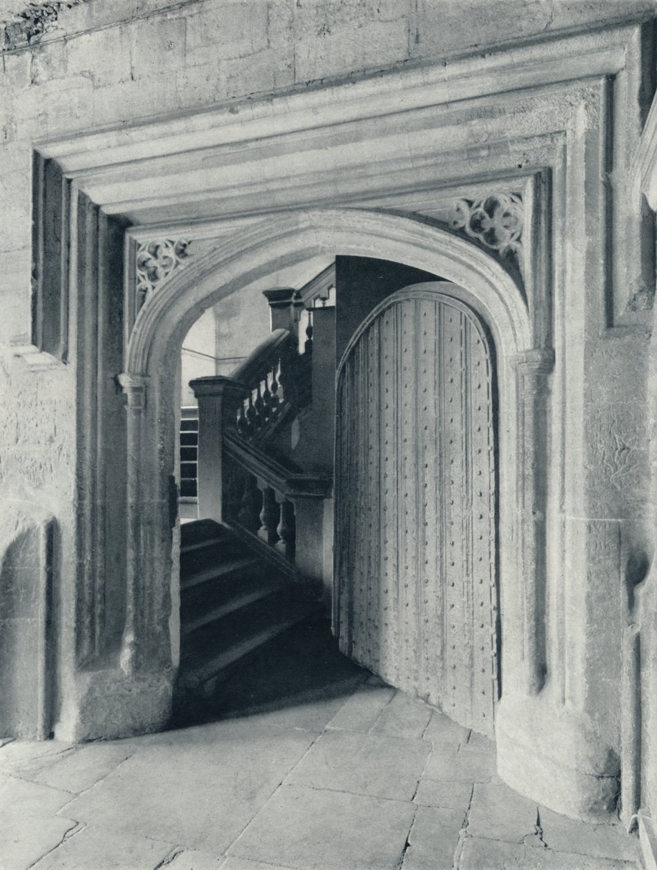 Waynfletes North Door, se schody ze sedmnáctého století do Upper School a Antechapel, 1926 od Unbekannt