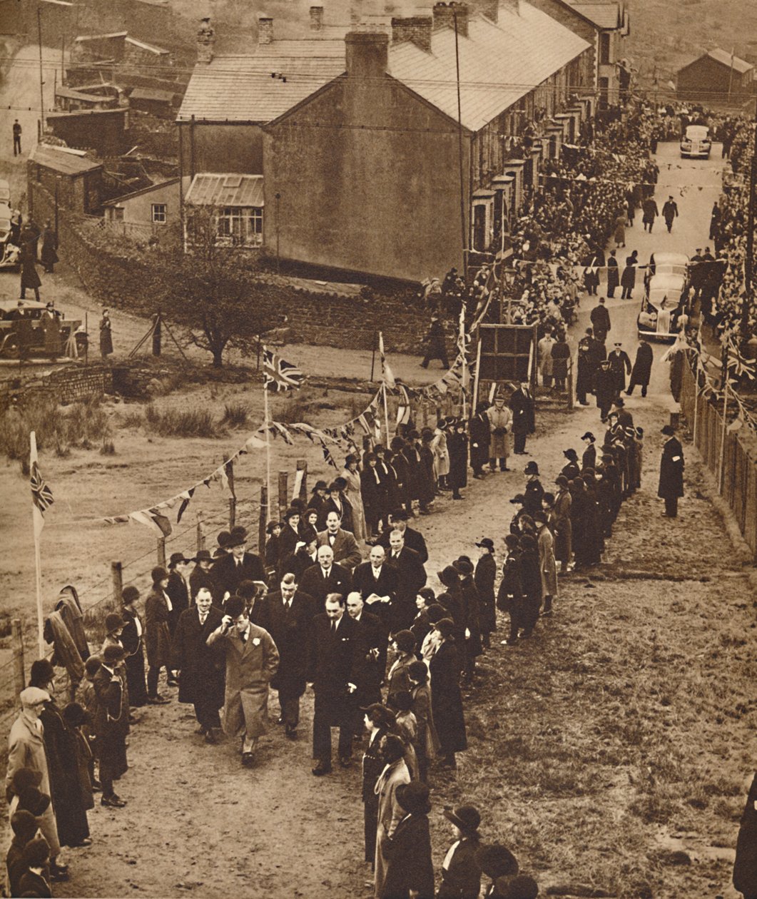 Vítejte v Monmouthshire - King Edward v Abertillery, listopad 1936 1937. od Unbekannt