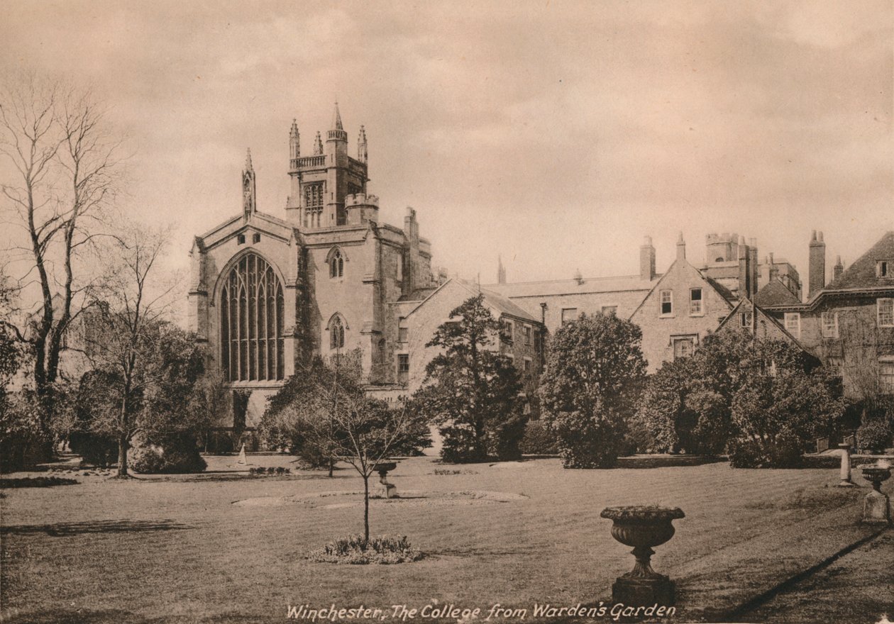 Winchester College z Wardens Garden, Hampshire, počátek 20. století. od Unbekannt