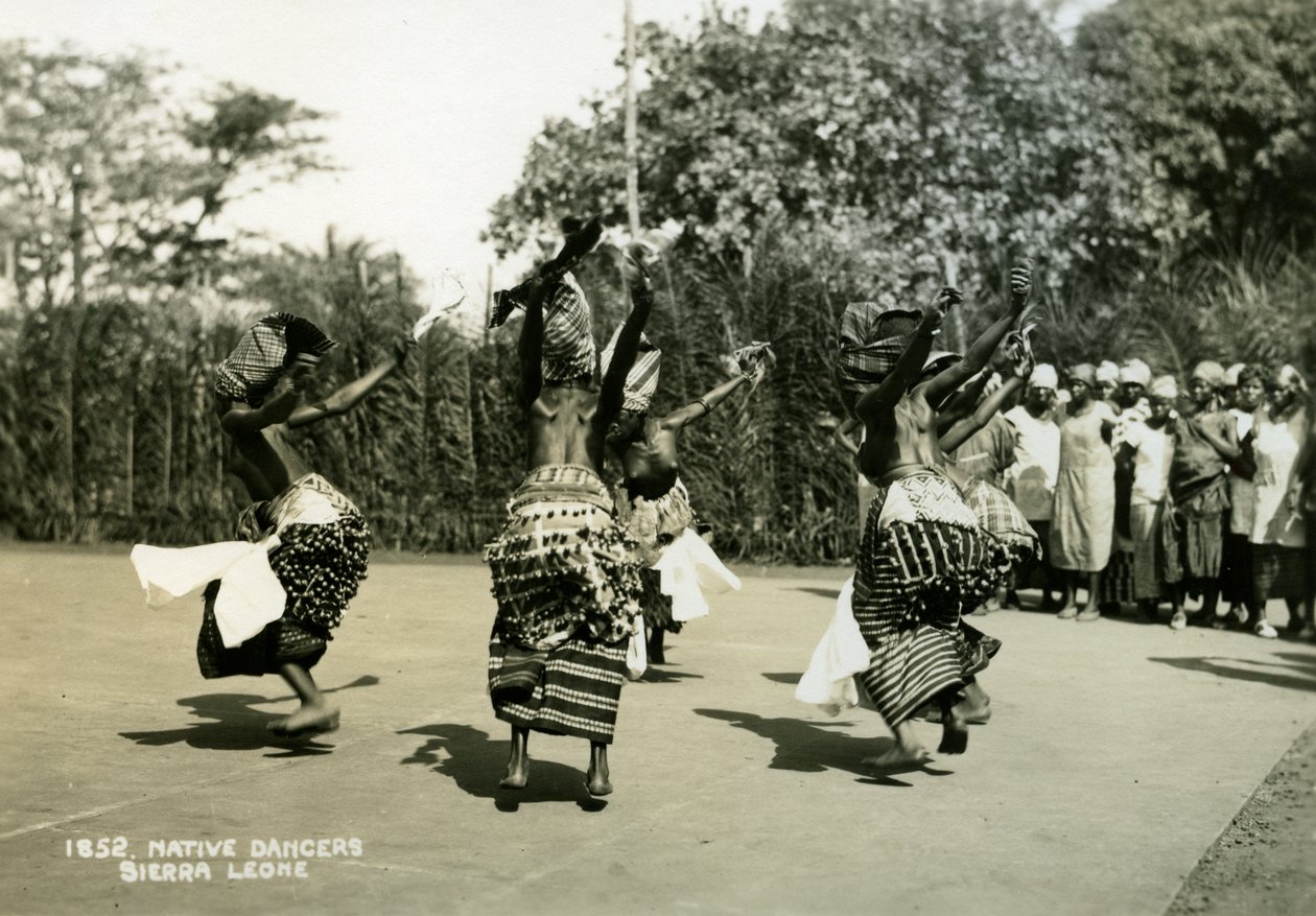 Vystupující tanečnice, Sierra Leone, 20. století od Unbekannt