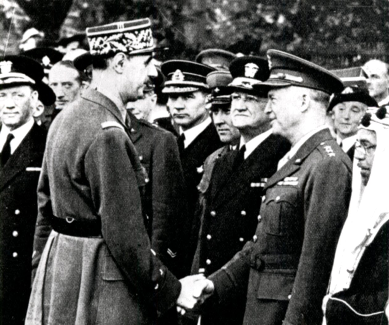 2. světová válka: De Gaulle pozdravuje Eisnhowera, 1944 od Unbekannt