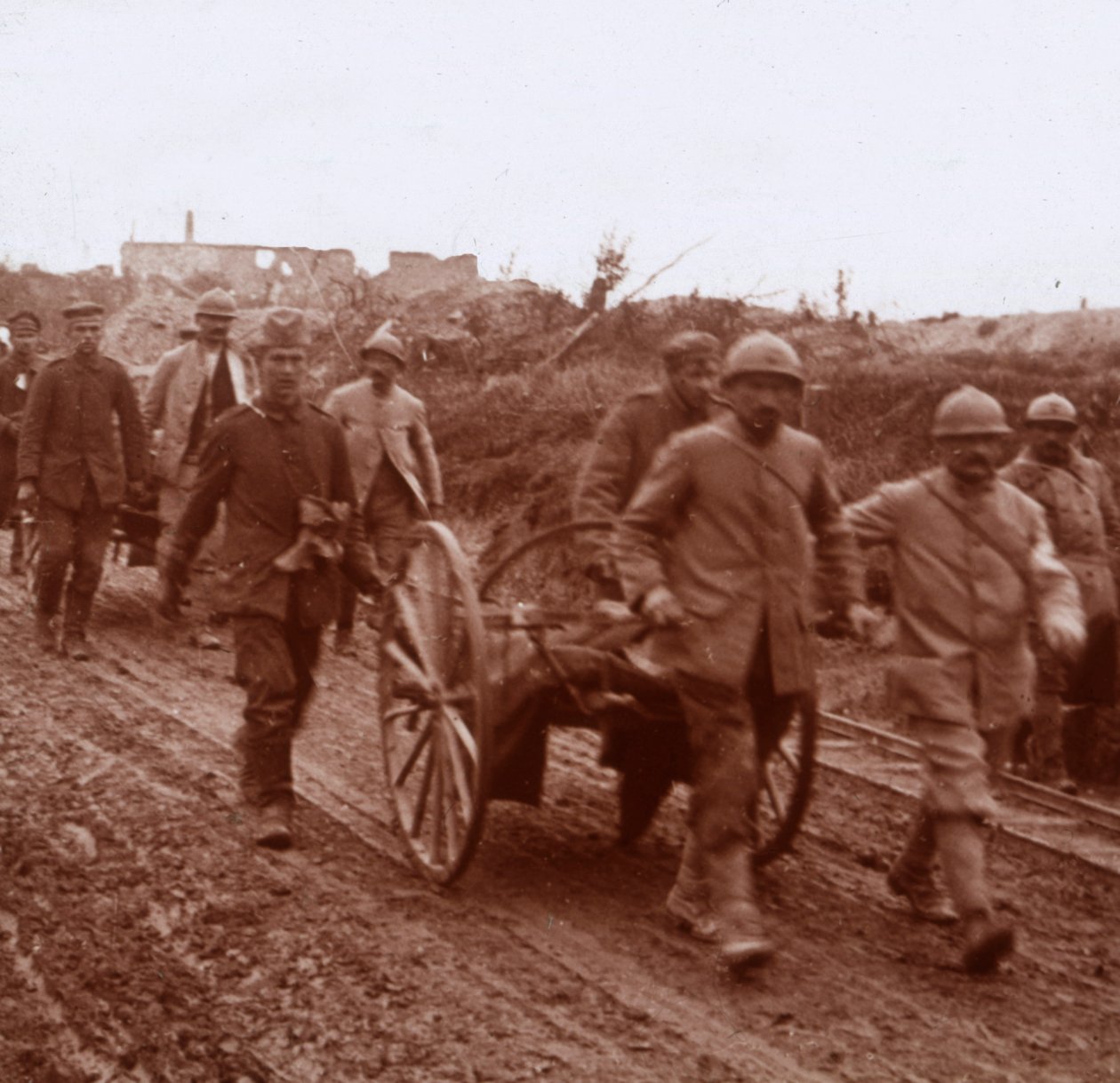 Zraněný, Neuville, severní Francie, c1914-c1918 od Unbekannt