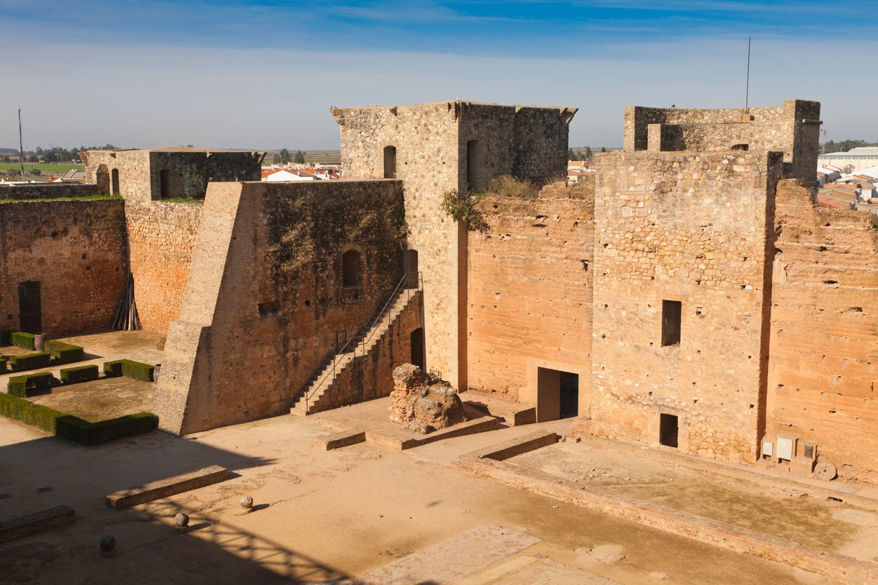 Niebla, provincie Huelva, Andalusie, jižní Španělsko. Hrad Guzmanů. od Unbekannt Unbekannt