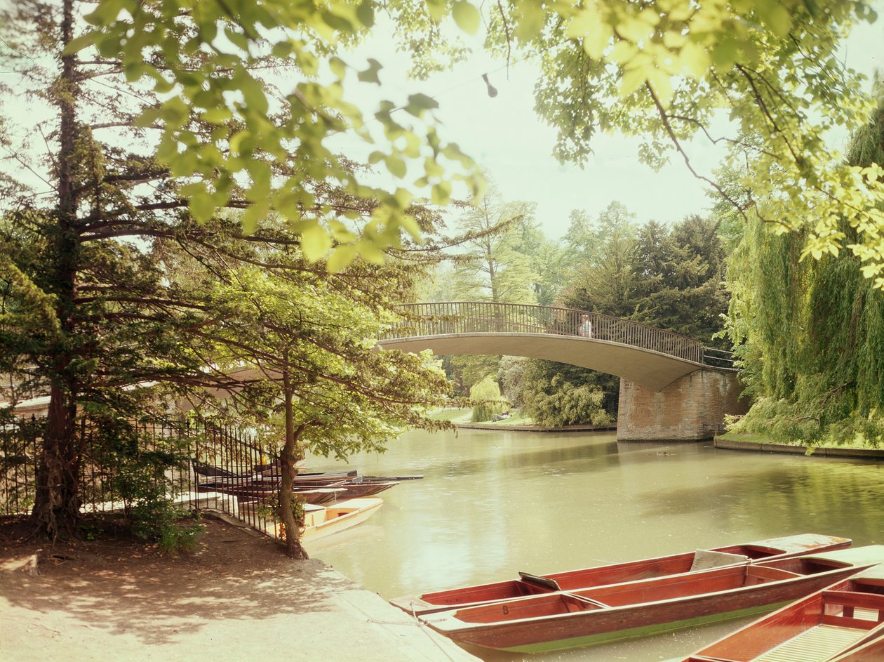 Pohled na Garret Hostel Bridge přes řeku Cam od Unbekannt Unbekannt
