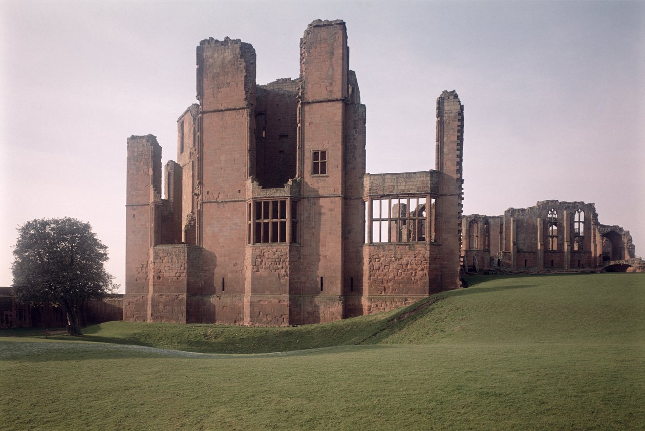 Pohled na vnější hradby, hrad Kenilworth, Warwickshire, postavený v letech 1203-16 od Unbekannt Unbekannt