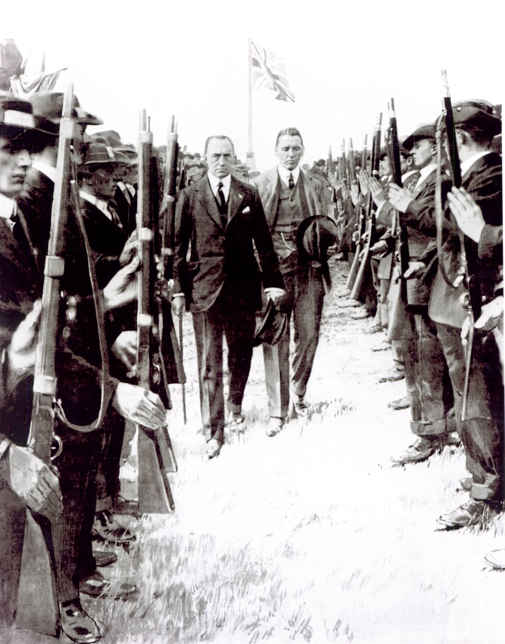 Hnutí, které přineslo vládní nabídku „omezeného vyloučení“ irským hrabstvím: Sir Edward Carson od Unbekannt Unbekannt