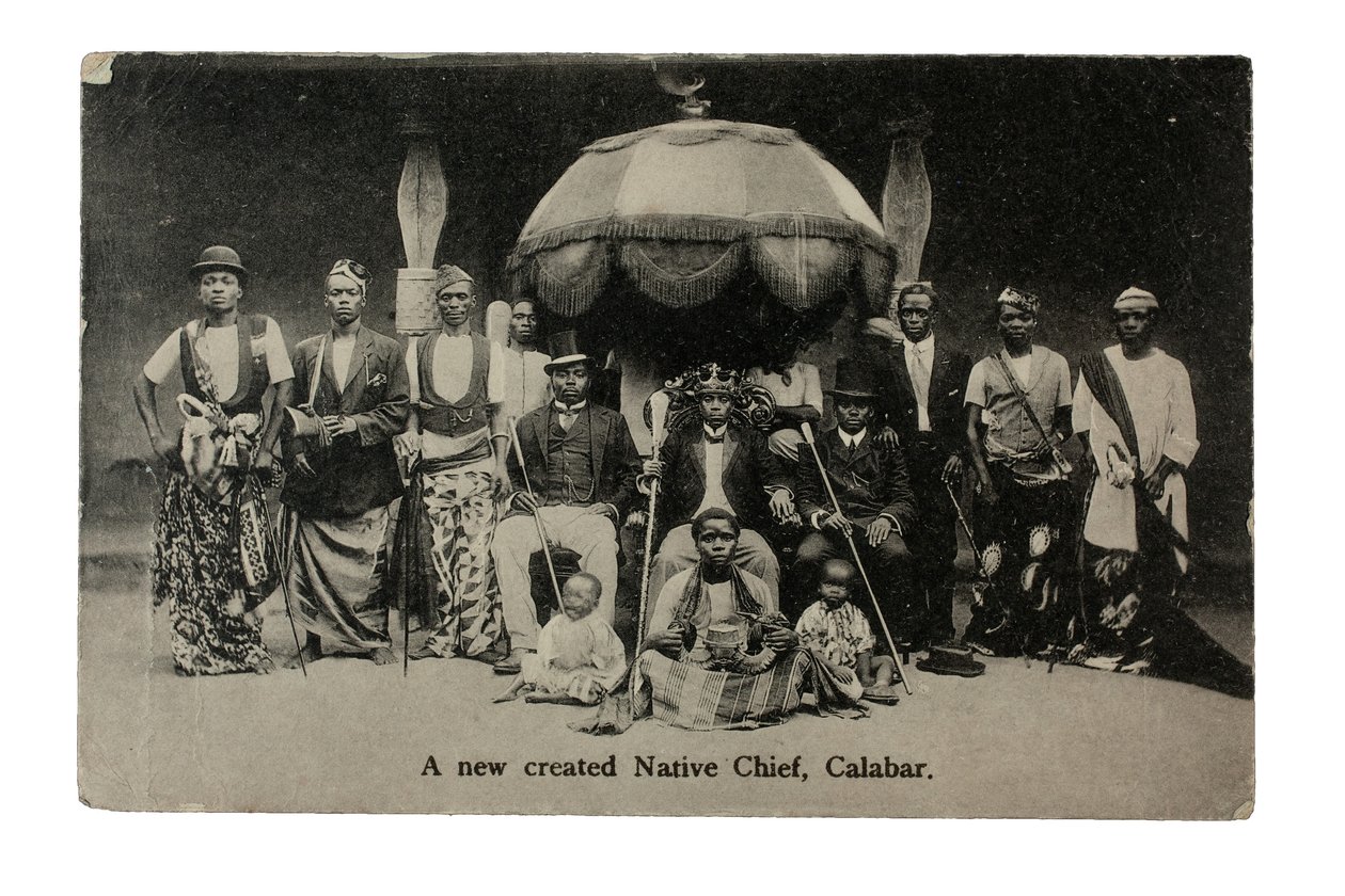 Nově vytvořený Native Chief, Calabar, Nigérie, cca 1910 (litho) od Unbekannt