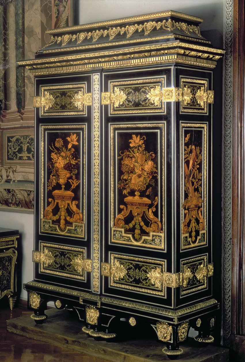 Skříň s intarziemi, od Andre Charles Boulle (1642-1732), Paříž, konec 17. století (eben a bronz) od Unbekannt