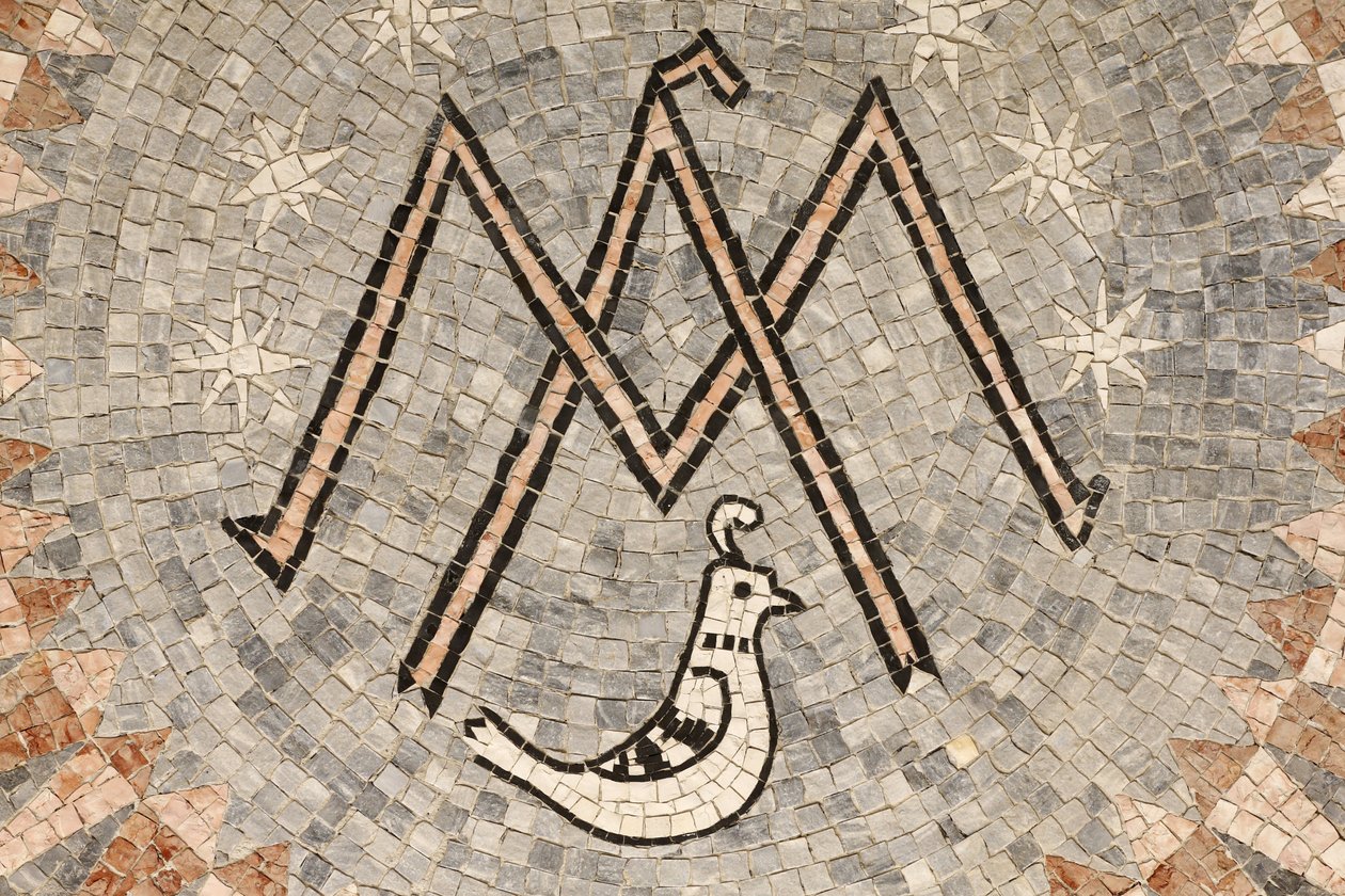 Bazilika Zvěstování, písmeno M symbol Panny Marie., Nazaret, Izrael od Unbekannt