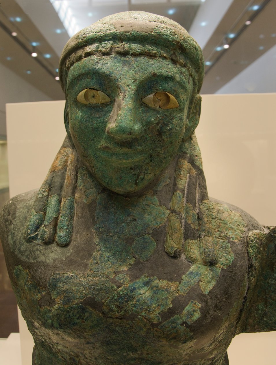 Bronzová ženská okřídlená postava (590 př.nl - 580 př.nl), Olympia Museum, Olympia (???????), Peloponés, Řecko (foto) od Unknown