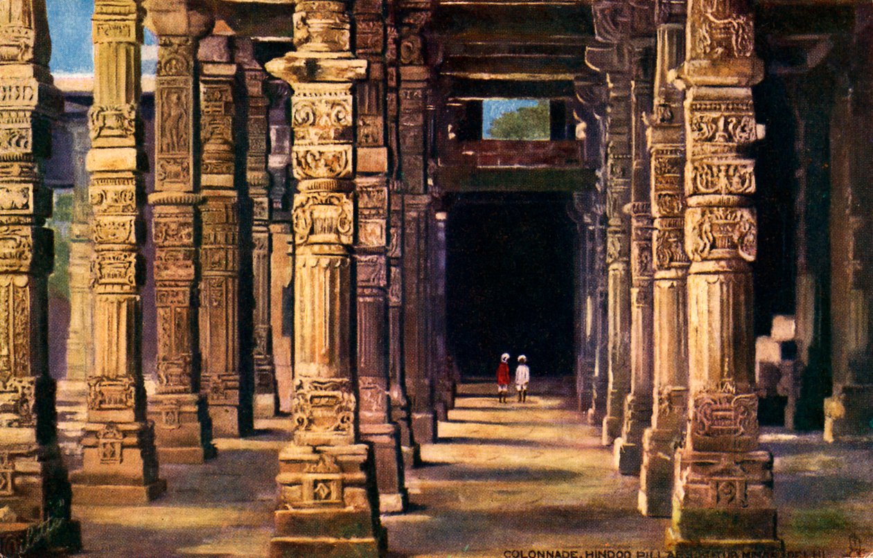 Kolonadi hindukaiverruksilla, Qutb Minar, 1900-luvun alku (painettu) od Unbekannter Künstler