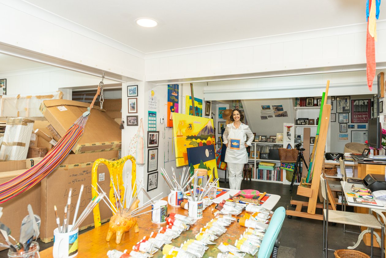 Cristina Rodriguez ve svém studiu, 2022 od Bartolome Esteban and studio Murillo