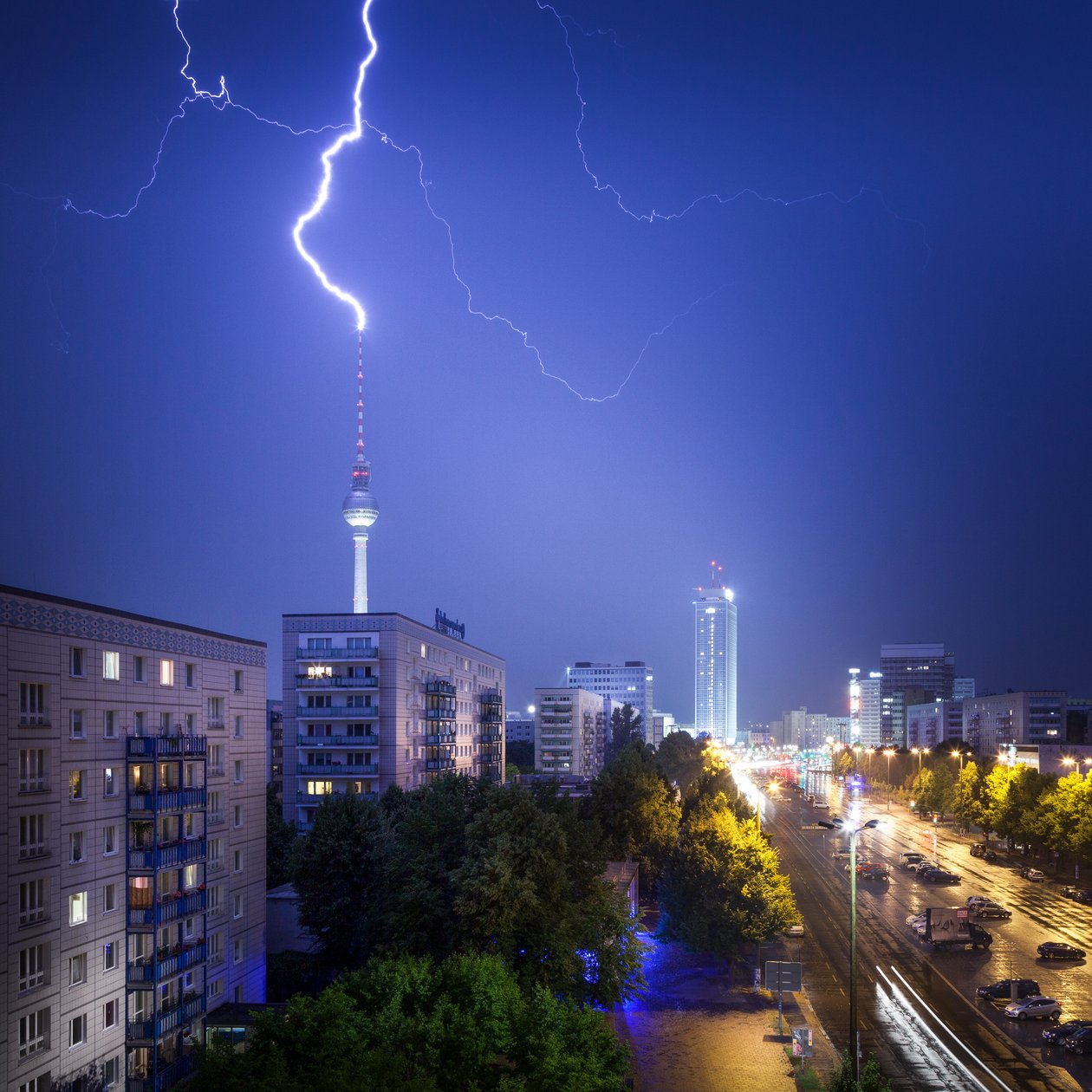 Energie, Berlín, Německo, 2015 (foto) od Leopold Blonder