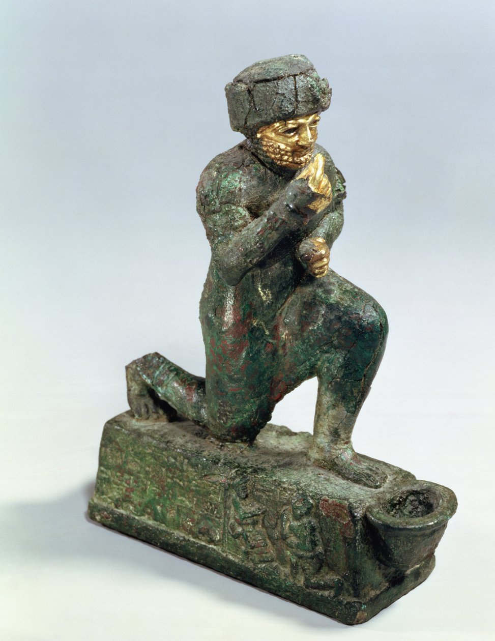 Hammurabi, král Babylonu, se modlí před posvátným stromem, kolem roku 1750 př.nl (bronz a zlato) od Unbekannt