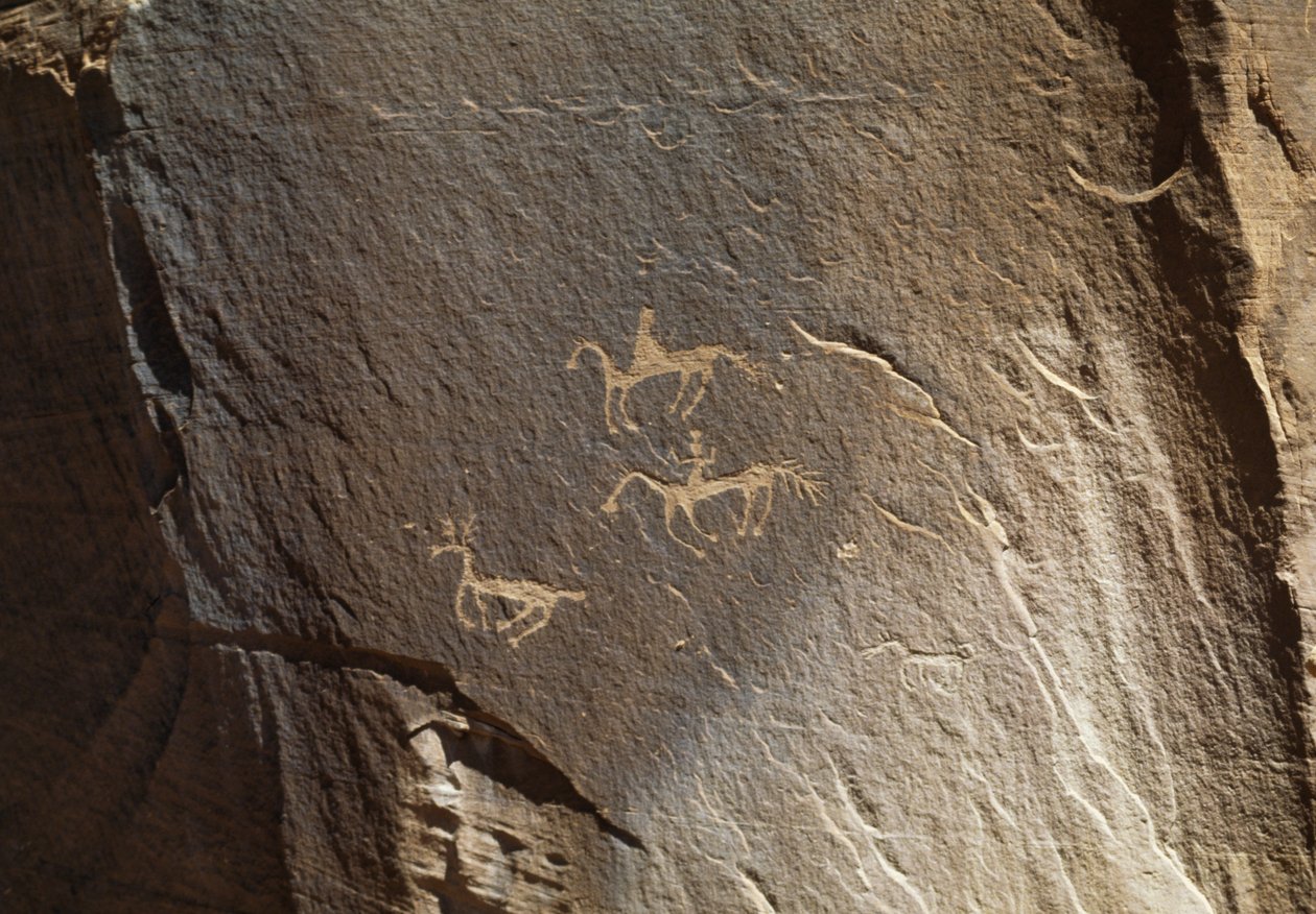 Lovecká scéna, petroglyf, Ledge Ruin, Canyon de Chelly National Monument, rezervace indiánů Navajo, Arizona, USA (foto) od Benjamin Baud