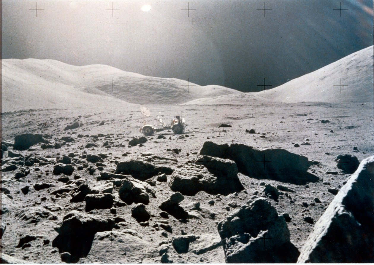 Pilotovaný vesmírný let, USA, Apollo 15 Panoramatický pohled na měsíční povrch, Apollo 15 od Unbekannt