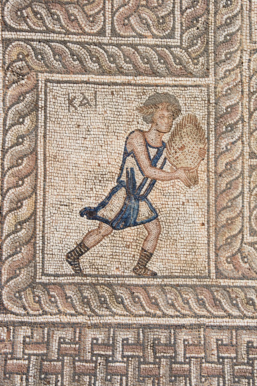 Mozaiky v římské agoře (5. století našeho letopočtu), Delphi (??????), Peloponés, Řecko (foto) od Unknown