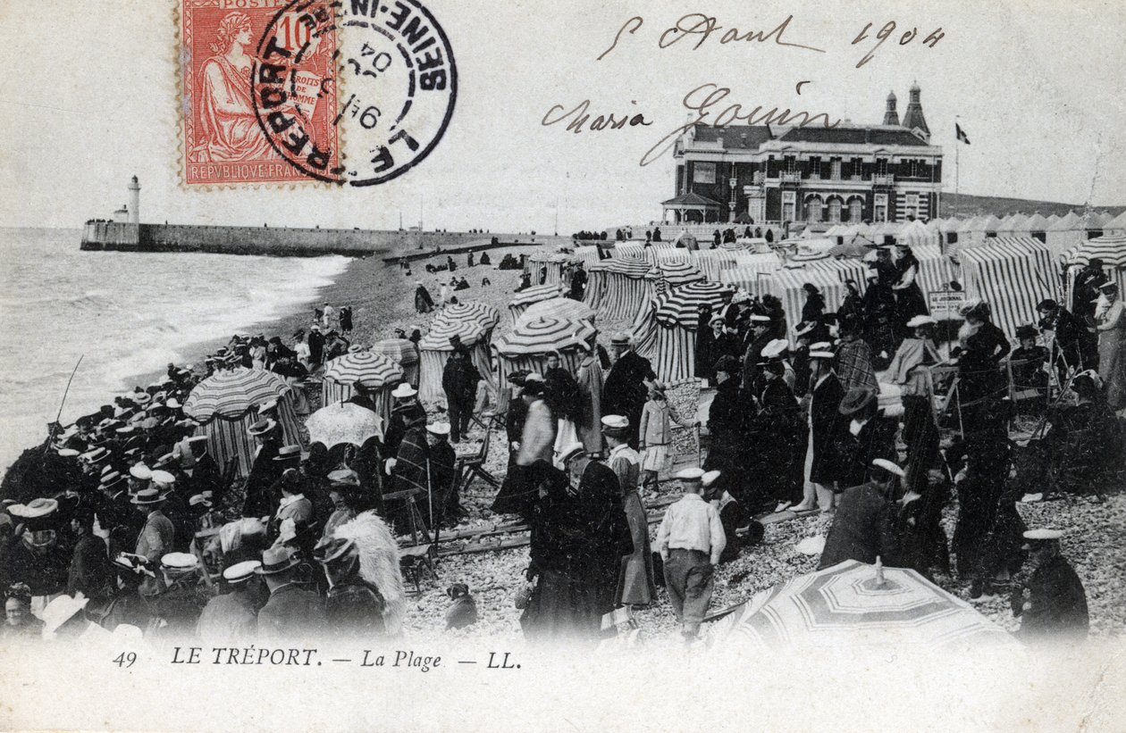 Normandie, Seine Maritime (76), Treport: dav rekreantů na pláži a kasino v pozadí - Pohlednice z roku 1904 od William M. Timlin