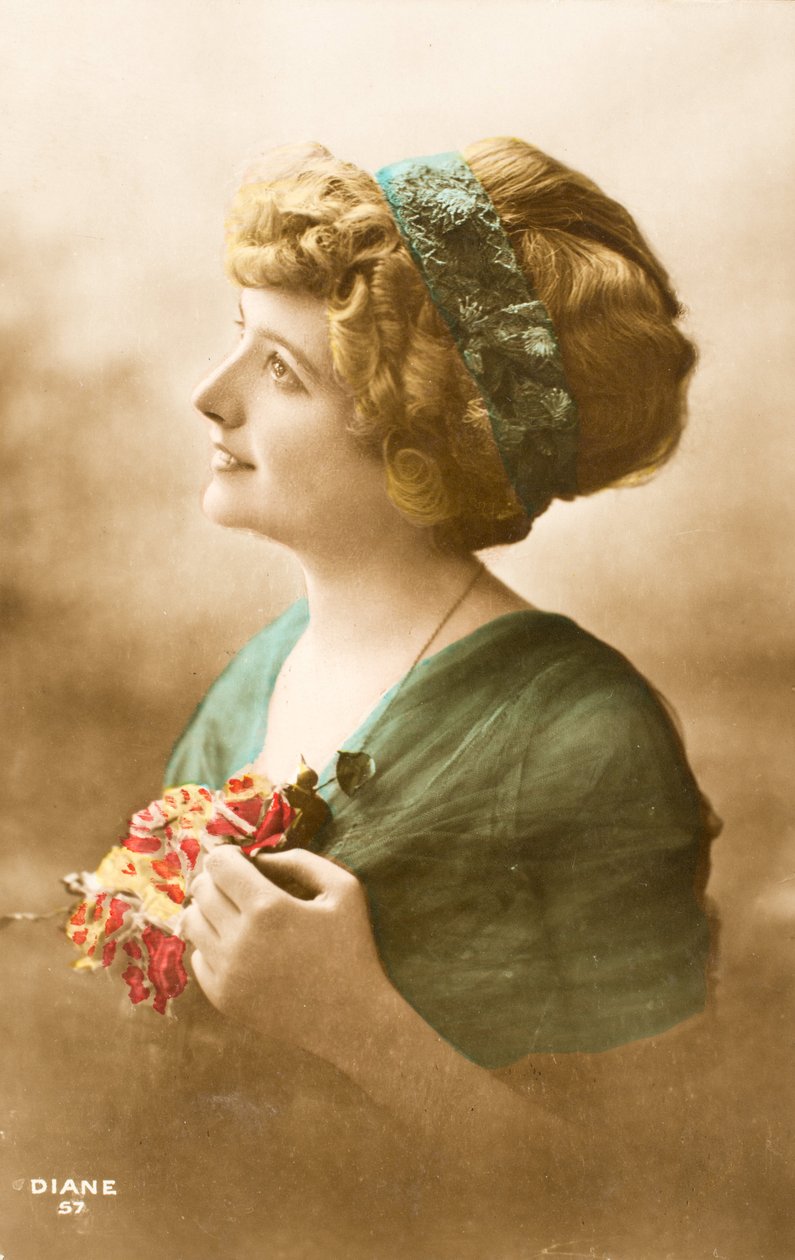 Stará pohlednice/Diana/Žena Belle Epoque od William M. Timlin