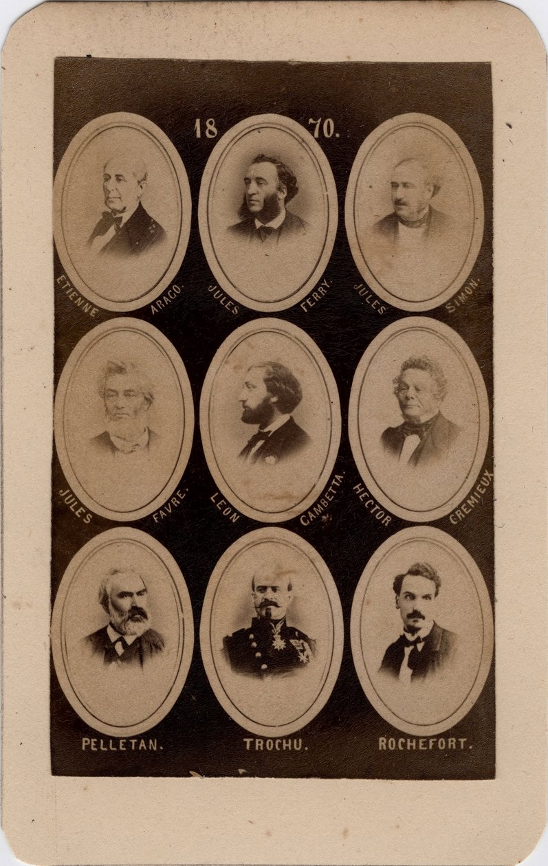 Pařížská komuna (1871): portrét francouzských politiků Socialistické strany: zleva doprava a shora dolů: Etienne Arago, Jules Ferry, Jules Simon, Jules Favre, Leon Gambetta, hector Cremieux, Pelletan, Trochu a Rochefort. Tisk na karton od Unbekannt
