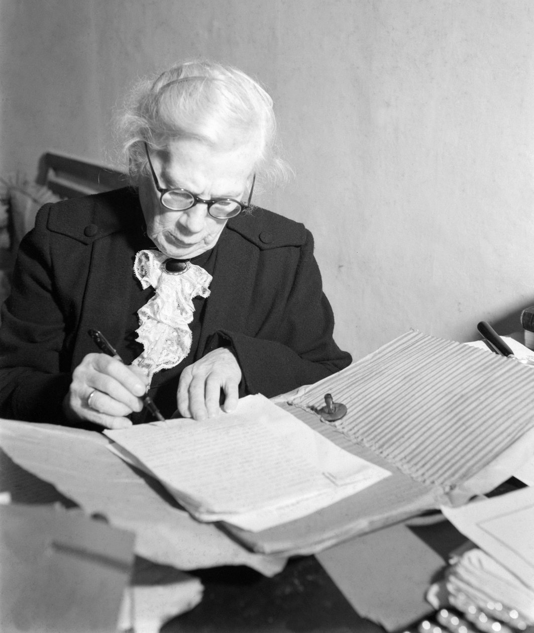 Portrét TATIANA TOLSTOJ (Tolstoi), dcery Leona. - ŘÍM- 1958 od Unbekannt