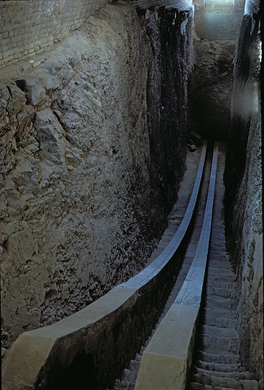 Pozůstatky sextantu z observatoře Ulugh Beg, Timuridské období, postavené v roce 1420 (foto) od Unbekannt
