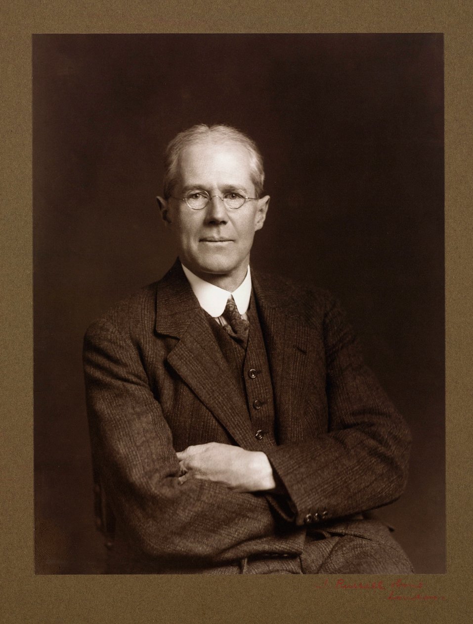 Sir Henry Cort Harold Carpenter, profesor metalurgie, konec 20. let 20. století od Unbekannt