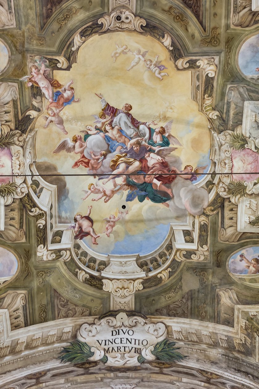 Pohled na klenbu s freskami Teatini Room, Chiesa di San Vincenzo, Piacenza, Emilia-Romagna, Itálie (foto) od Unbekannter Künstler