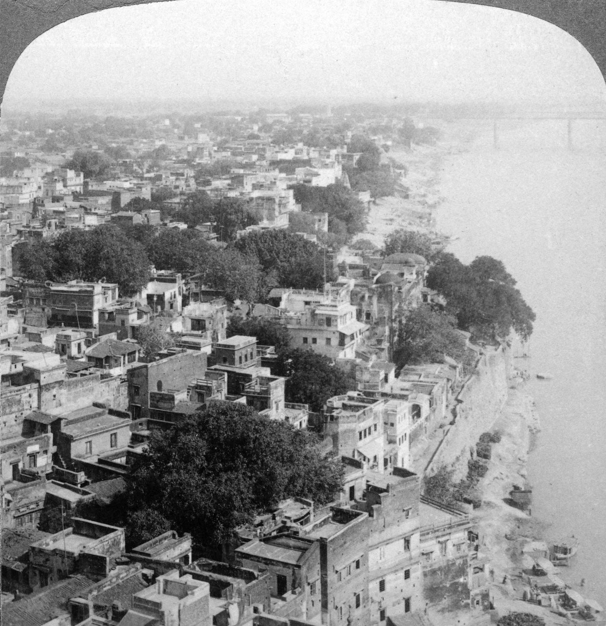 Benares Varanasi, Indie, 1903. od Underwood and Underwood