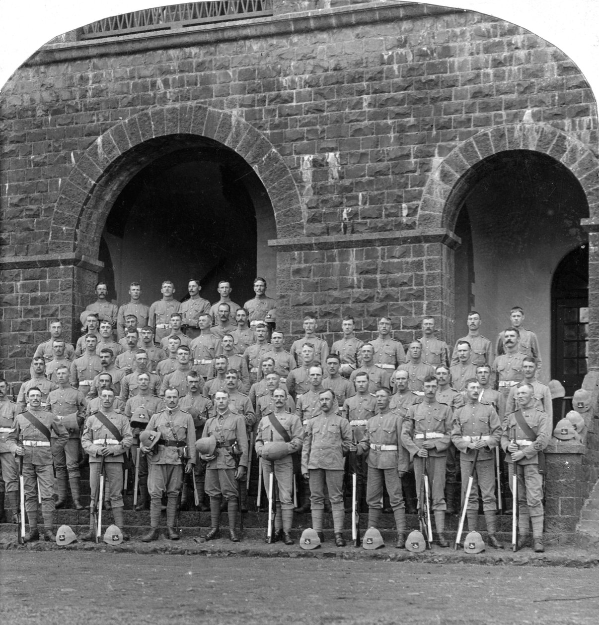 H Company, Royal Warwickshire Regiment, Belgaum, Indie, 1900. od Underwood and Underwood