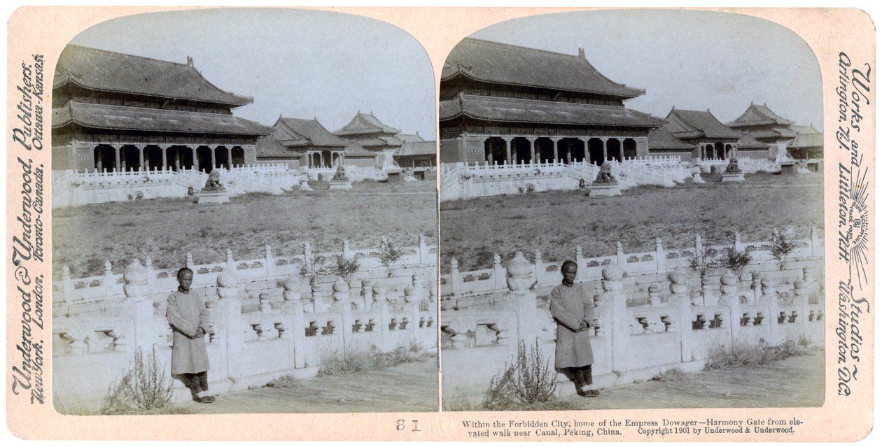 Domov císařovny vdovy, Peking, Čína, 1901. od Underwood and Underwood