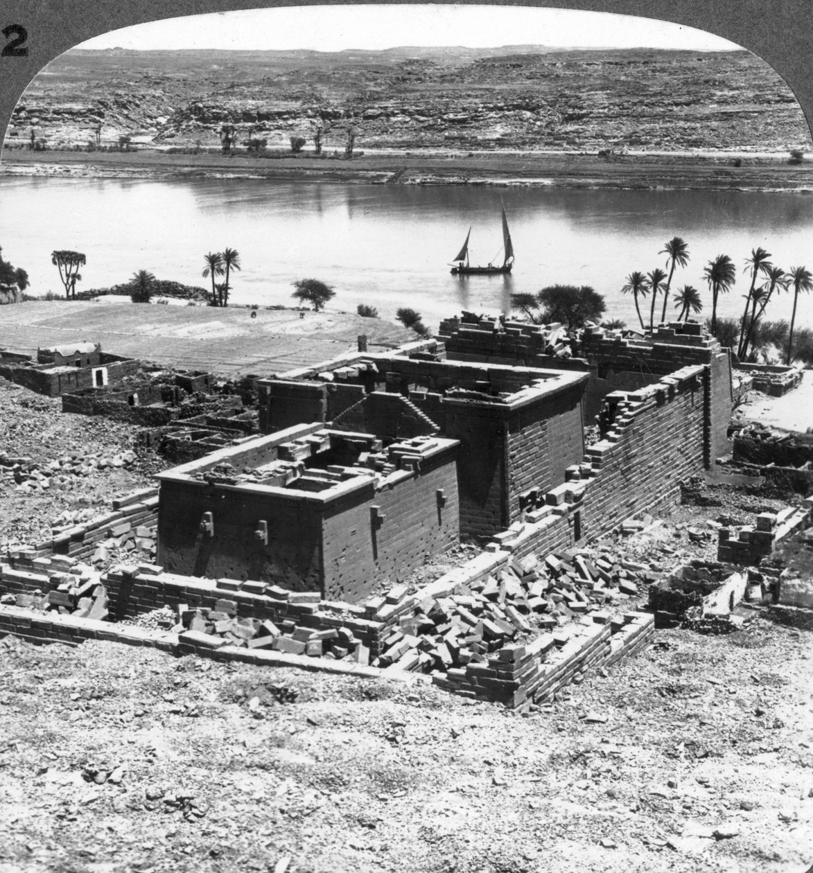 Núbijský chrám Kalabsheh, Egypt, 1905. od Underwood and Underwood