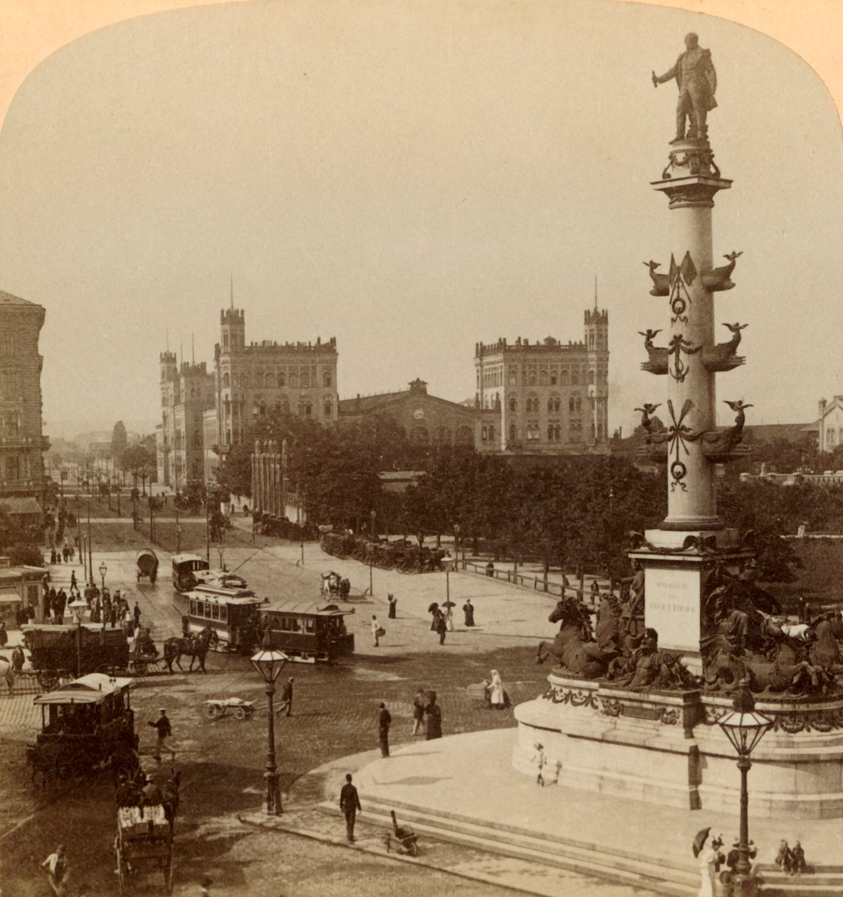 Tegetthoffův pomník, v Prater-Stern, Vídeň, Rakousko, 1898. od Underwood and Underwood