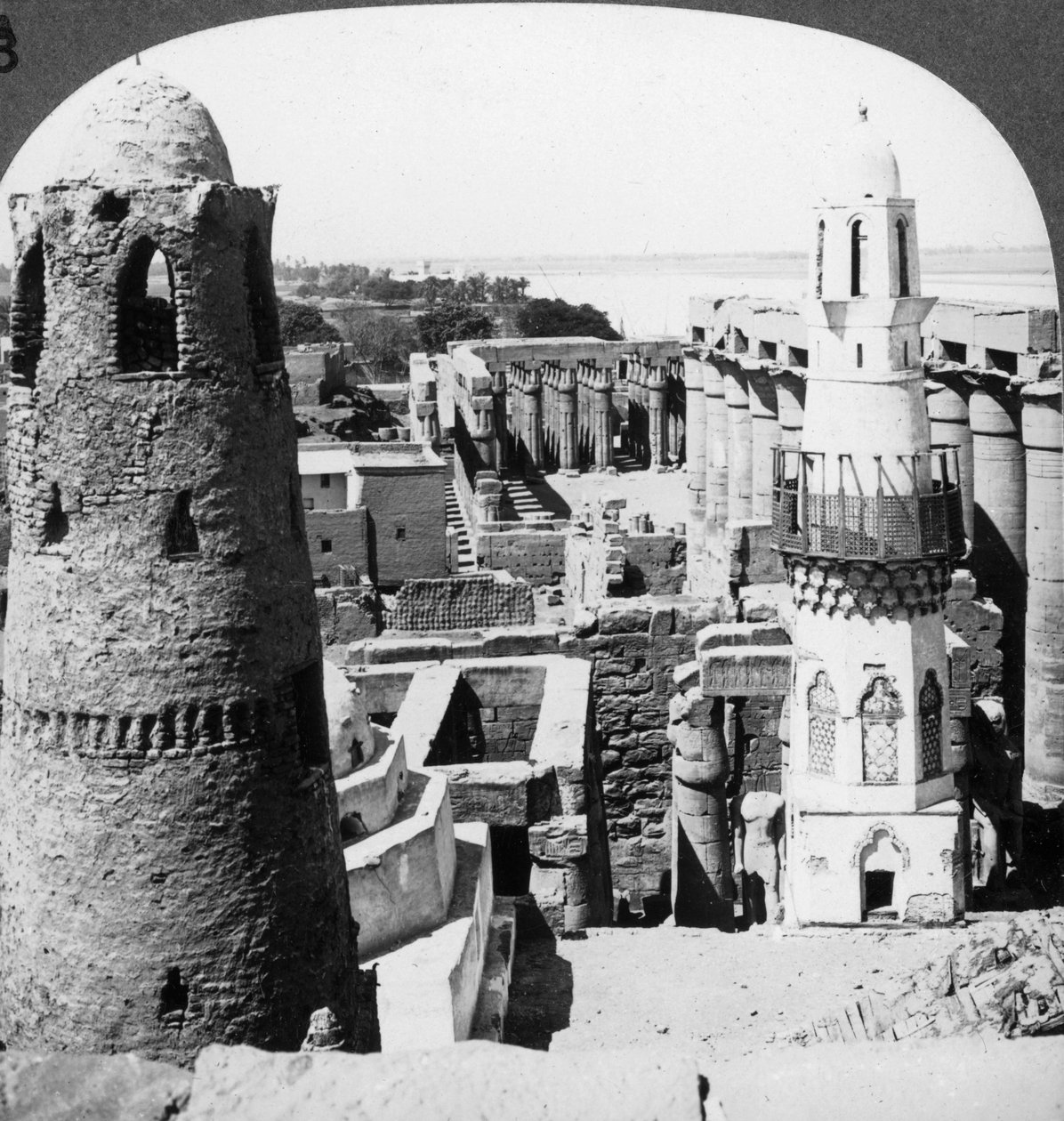 Chrám v Luxoru, Egypt, 1905. od Underwood and Underwood