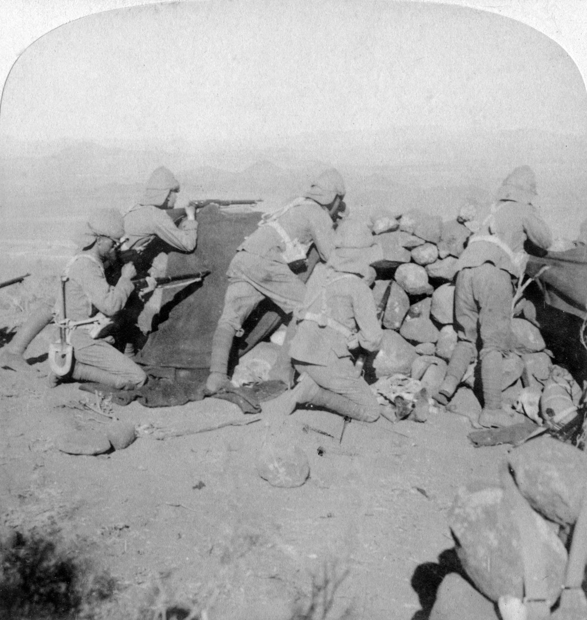Vojska bránící Nový Zéland Hill, Slingersfontein, Jižní Afrika, 25. ledna 1900. od Underwood and Underwood