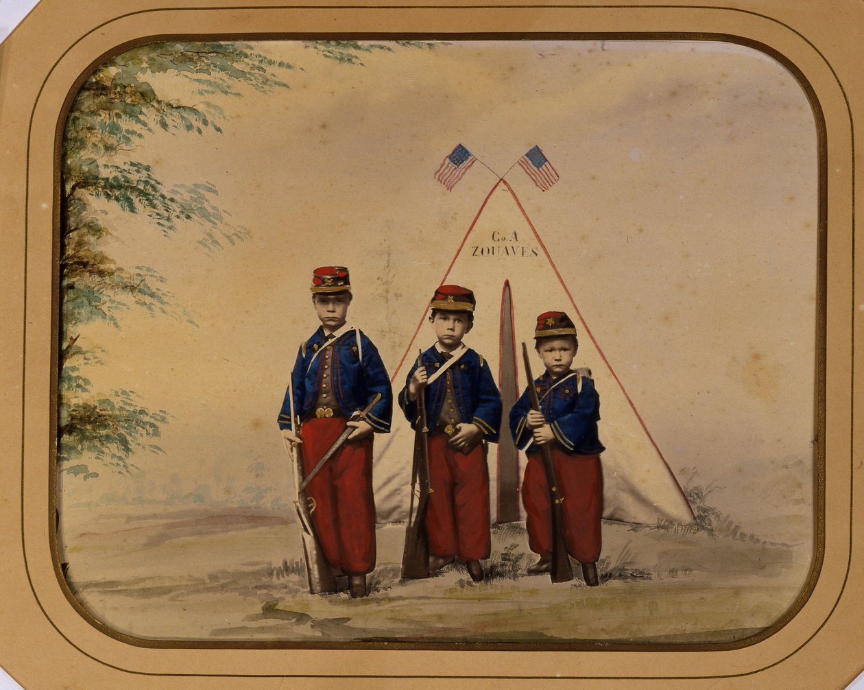 Tři chlapci v kostýmu zouvů od Unidentified