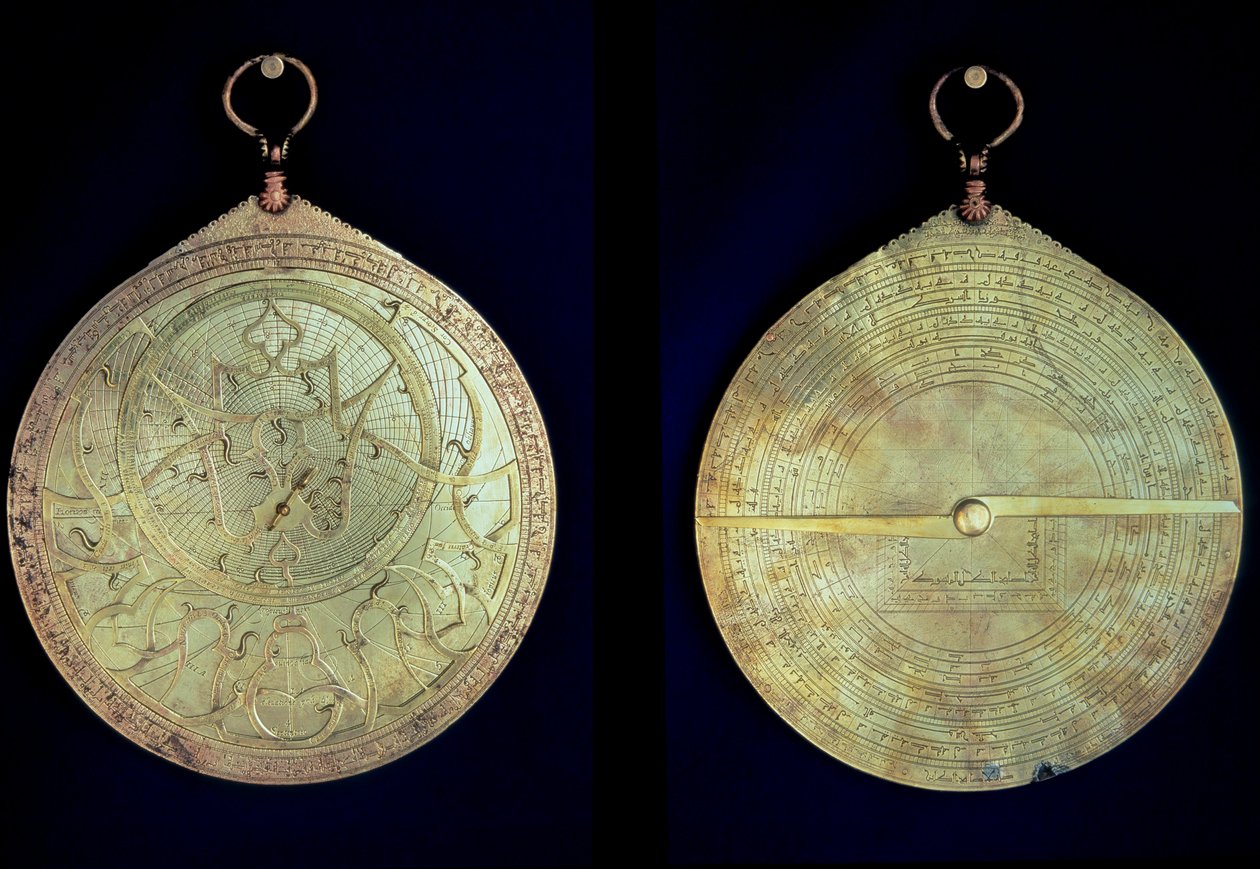 Astroláb, astronomický měřicí přístroj používaný navigátory, z 15. století. Soukromá sbírka. od Unknown artist