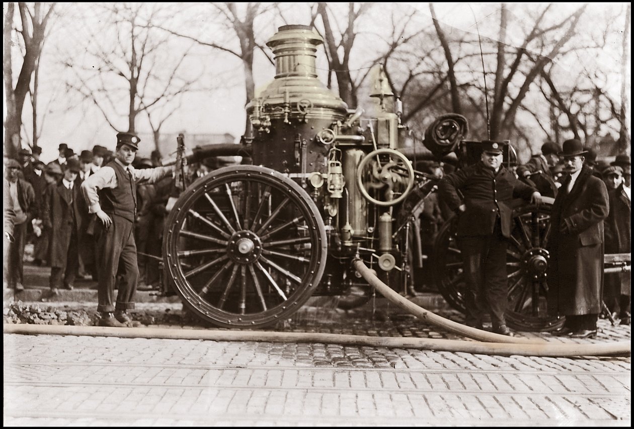 Požární čerpadlo New York Fire Brigade 1909. od Unknown artist