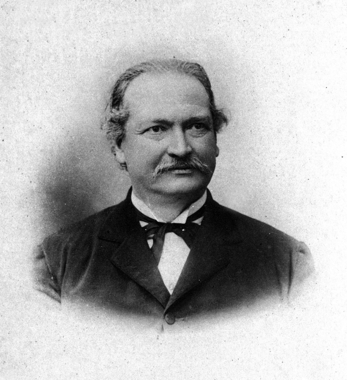 Portrét italského fyzika Antonia Pacinottiho (1841-1912). od Unknown artist