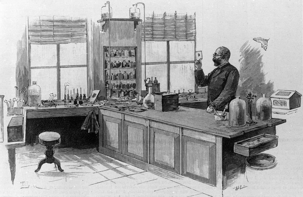 Portrét německého lékaře Roberta Kocha (1843-1910) v jeho laboratoři. od Unknown artist
