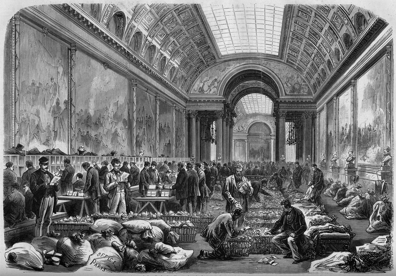 Pohled na galerii bitev zámku Versailles, kde je instalována pošta od Unknown artist