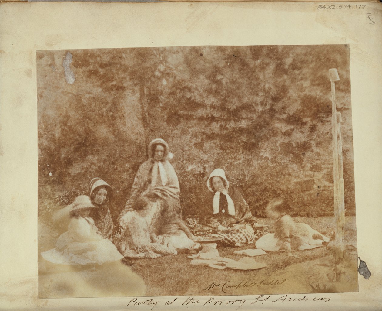 Pikniková skupina. od Unknown artist