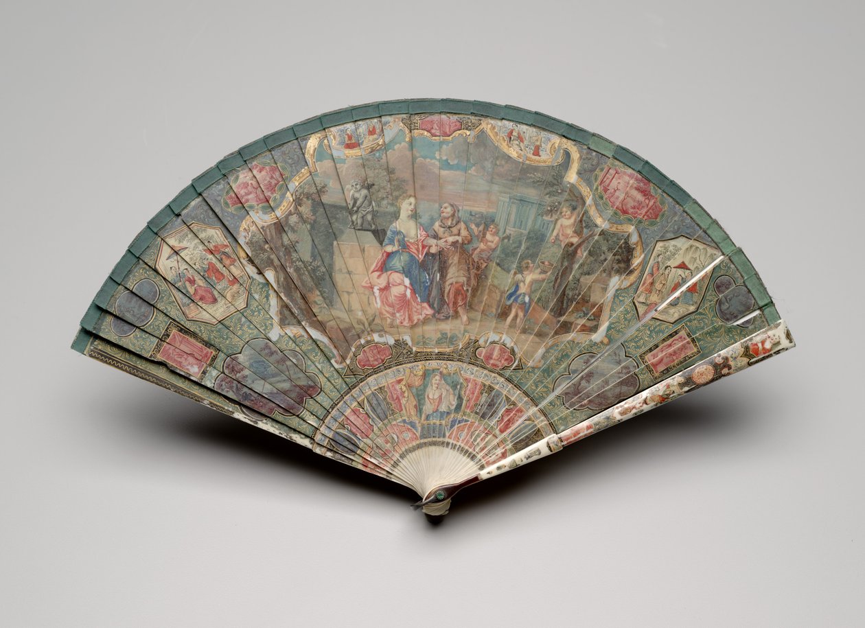 Brisé vějíř s motivy věštkyně a chinoiserie, cca 1700-25 (kvaš na slonovinových čepelích, hedvábná stuha, želvovina, drahokamy a mosazná smyčka) od Unknown artist