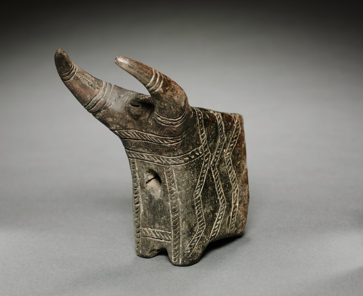 Bull Protome od Unknown artist
