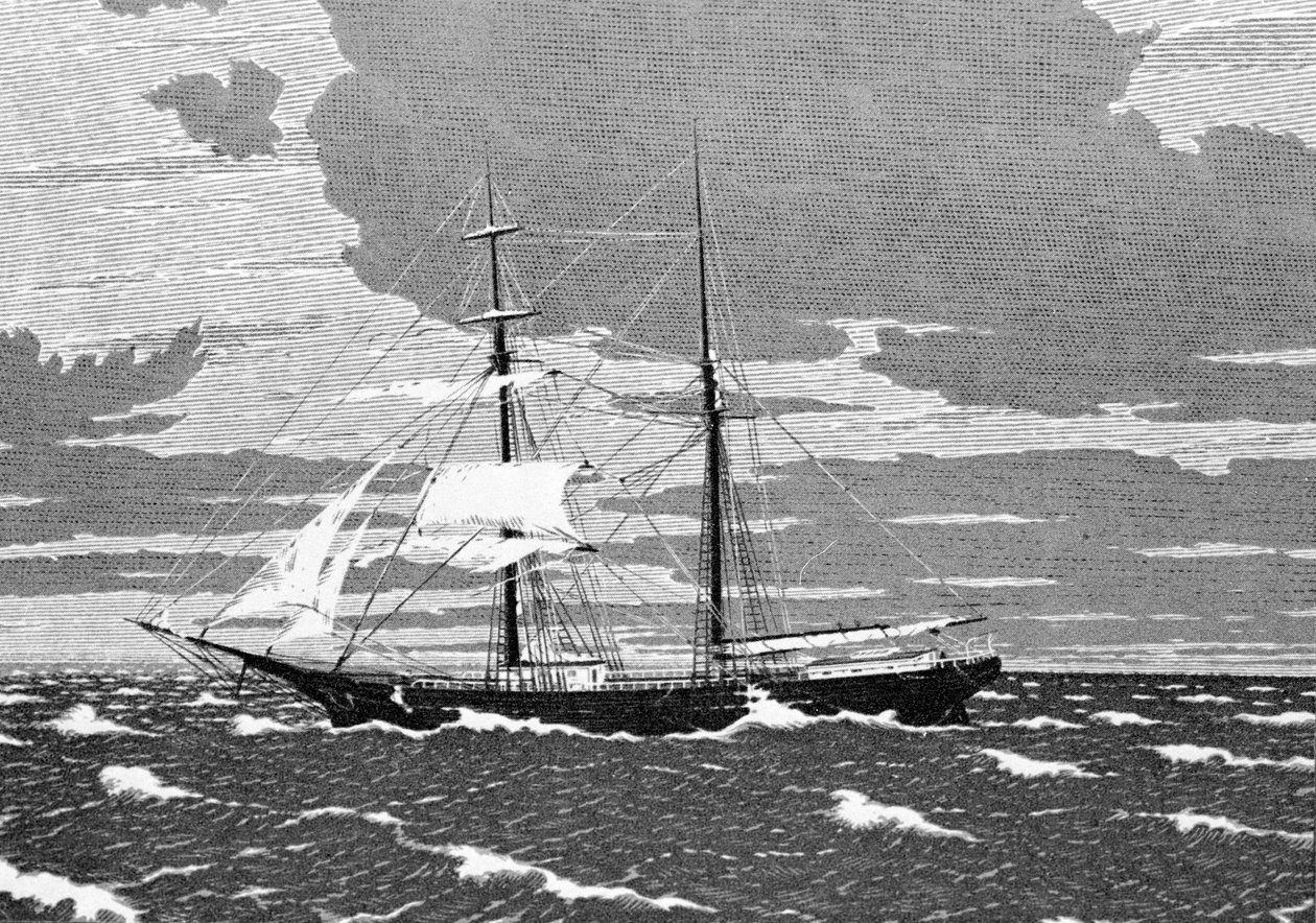 V prosinci 1872 byla Mary Celeste nalezena opuštěná uprostřed Atlantiku u Azorských ostrovů. Kapitán, jeho žena a jejich dvouletá dcera, stejně jako osm členů posádky, zmizeli. Rytina 19. století. od Unknown artist