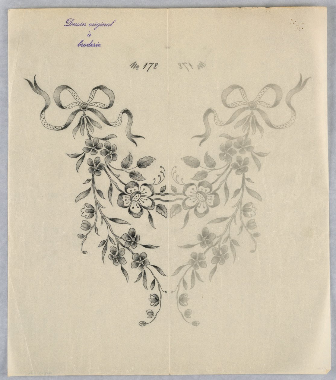 Návrhy na vyšívání od Unknown artist