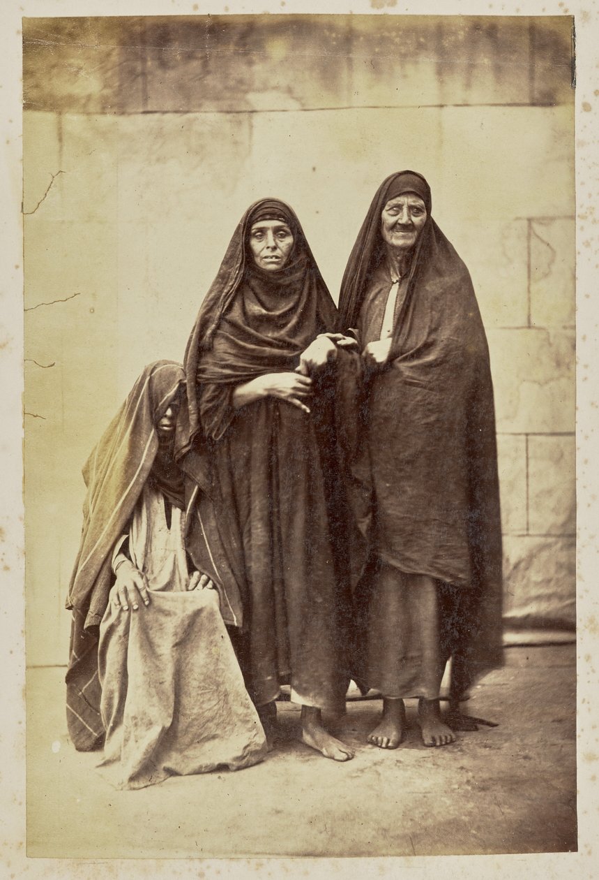 [Skupinový portrét tří žen] od Unknown artist