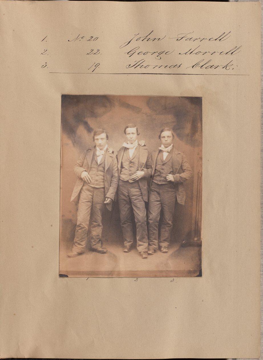 [Portrét Johna Farrella, George Morrella a Thomase Clarka] od Unknown artist