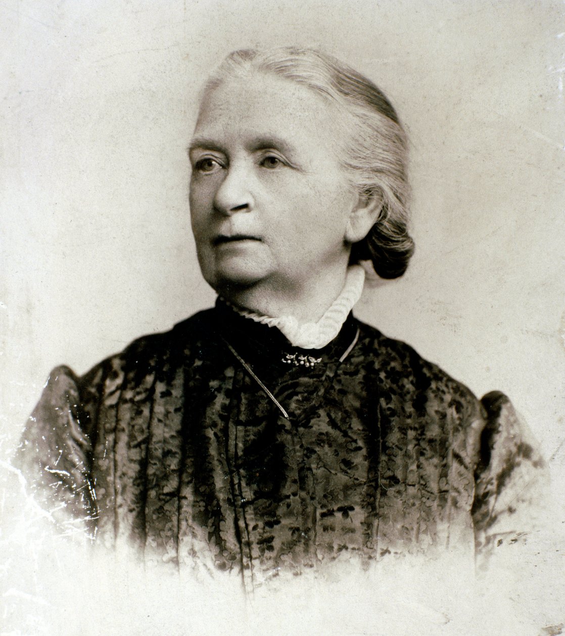Risorgimento: “” Portrét anglické spisovatelky Jessie White Mario (1832-1906), ošetřovatelky během tažení Giuseppe Garibaldiho manželky italského patriota Alberta Maria”” Fotografie konce 19. století. Soukromá sbírka od Unknown artist