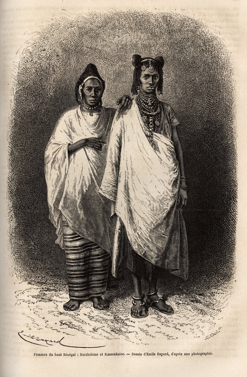 Sarakolese a Kassonkese ženy, populace Horního Senegalu, v tradičním oblečení. Rytina pro ilustraci plavby na pobřeží Afriky od viceadmirála Fleuriota de Langle, v roce 1868, publikovaná v „“Le tour du monde“““ 1872, editoval Edouard Charton od Unknown artist